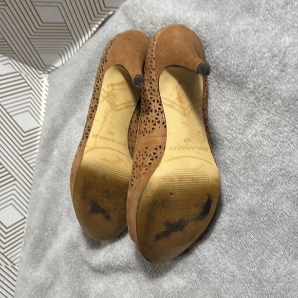 Enzo Angiolini heels Edemario9 Natural Tan Peep Toe Heels size 7.5   7 1/2M - Picture 10 of 11